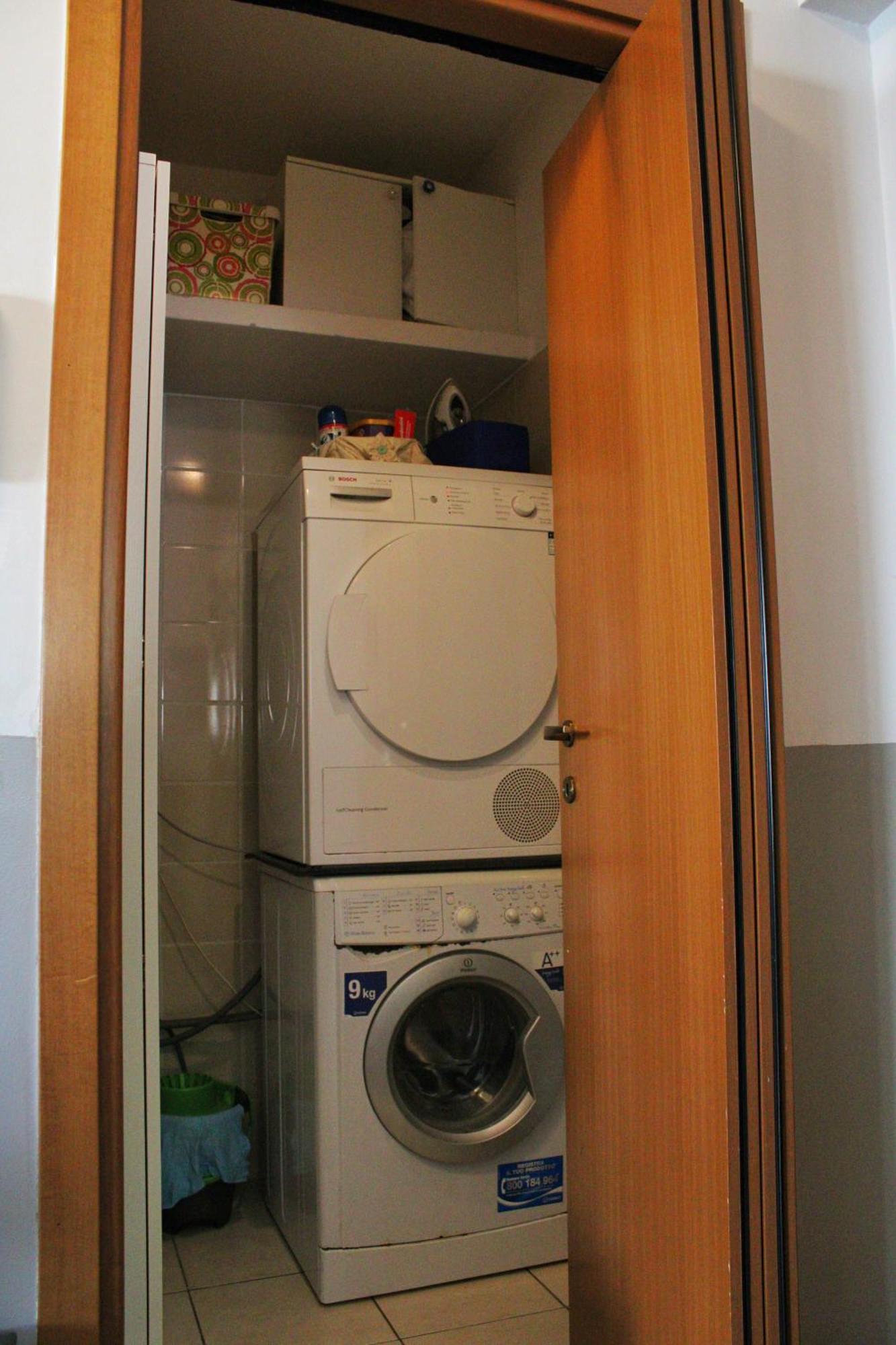 Appartamento Aleph With Private Parking, Next Train Station Como Exteriör bild